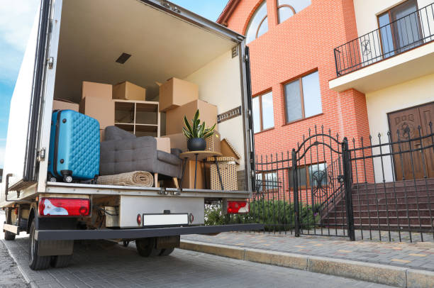 Furniture Removal Process: What to Expect From Professionals?